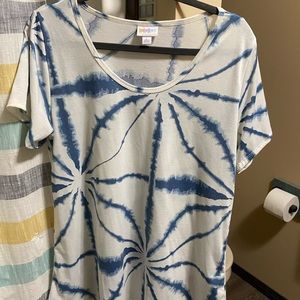 Lularoe Classic Tee